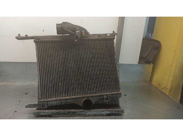 Recambio de intercooler para volvo v40 familiar 2.0 turbo cat referencia OEM IAM 30889264 