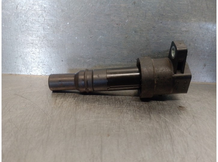 Recambio de bobina encendido para kia picanto 1.0 cat referencia OEM IAM 2730104000 2730104000 YURA