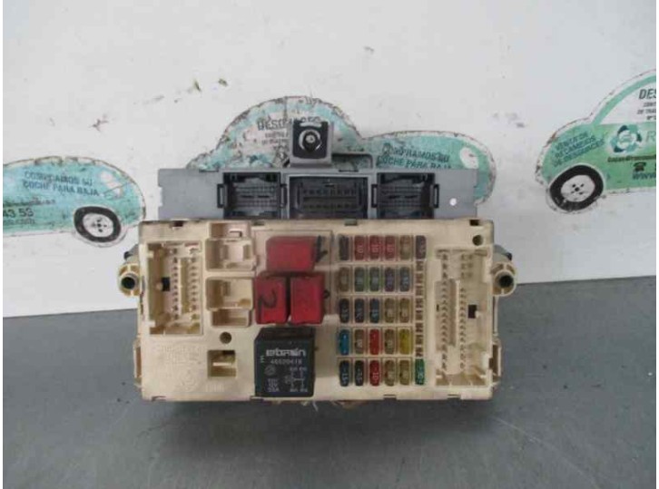 Recambio de caja reles / fusibles para fiat stilo multi wagon (192) 1.9 jtd cat referencia OEM IAM 51711824 