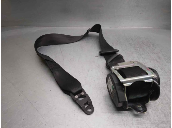 Replacement front right seat belt for Audi A8 (4E2) 4.2 V8 40V OEM IAM reference 4E1857706 WITH PRETENSIONER 4 DOORS