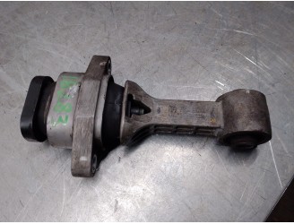 Recambio de soporte motor trasero para kia soul ( ) 1.6 crdi cat referencia OEM IAM 21950A4200  