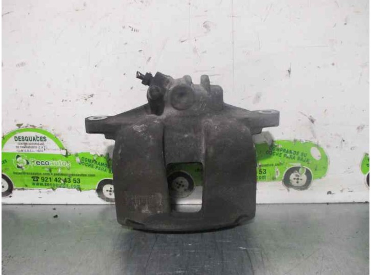 Replacement front right brake caliper for Peugeot 207 SW Sport OEM IAM reference BOSCH