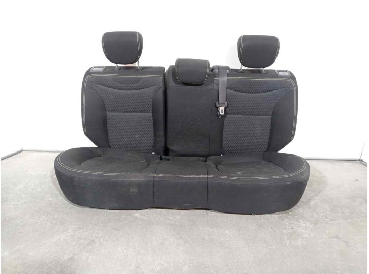 Recambio de asientos traseros para kia soul ( ) 1.6 crdi cat referencia OEM IAM 4686193 TELA NEGRA 5 PUERTAS
