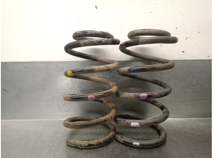 Recambio de muelle amortiguacion para kia sorento ii (xm) 2.2 crdi referencia OEM IAM 553302P440 553302P440 