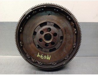 Replacement flywheel for Seat Cordoba Berlina (6K2) 1.9 TDI OEM IAM reference 028105264G 027105271P 