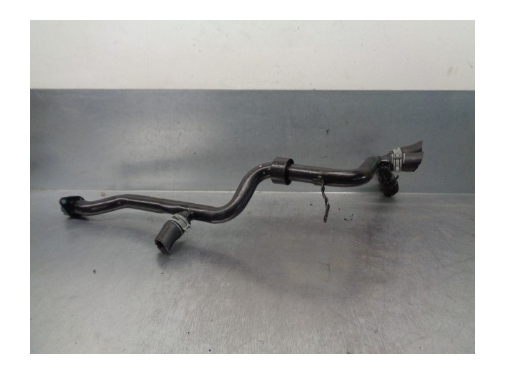 Replacement tube for Audi A8 (4E2) 4.2 V8 40V OEM IAM reference 057121073B 057121075AB 