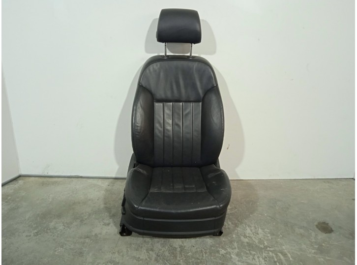Recambio de asiento delantero derecho para audi a8 (4e2) 4.2 v8 40v referencia OEM IAM 4E0881106P CUERO NEGRO 4 PUERTAS