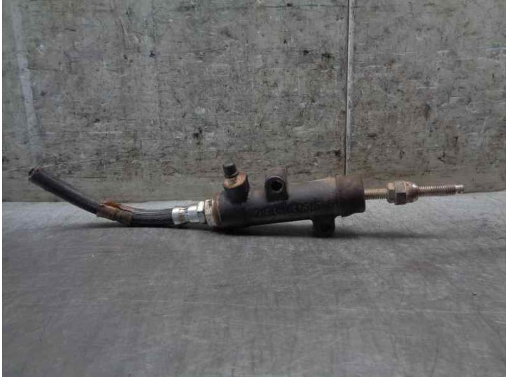 Recambio de bomba embrague para lada niva ( 2121 / 21213 / 21214 / 21215 ) 1.6 referencia OEM IAM 21011602515  