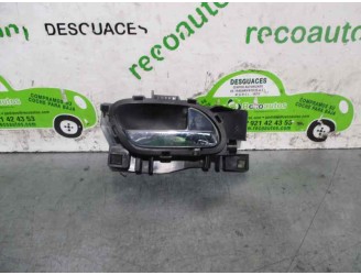 Replacement front right interior door handle for Peugeot 207 SW Sport OEM IAM reference 96555516VD 
