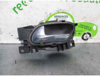 Replacement front left interior door handle for Peugeot 207 SW Sport OEM IAM reference 96555518VD 