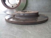 Recambio de disco freno delantero para peugeot 205 berlina 1.8 diesel referencia OEM IAM 613000 040B17 WOKING