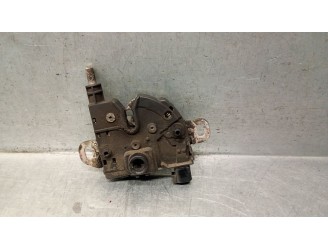 Recambio de cerradura capot para ford focus berlina (cap) 2.0 tdci cat referencia OEM IAM 3M5116700BC 4895286 