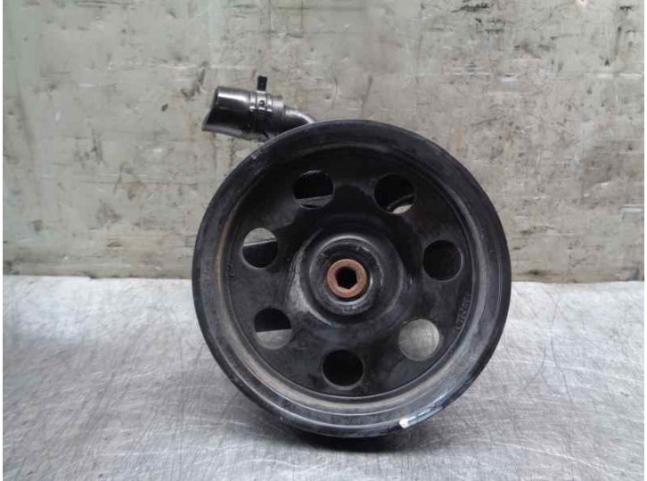 Recambio de bomba servodireccion para ford focus berlina (cak) 1.8 tdci turbodiesel cat referencia OEM IAM 2ED2903 HBDJC 