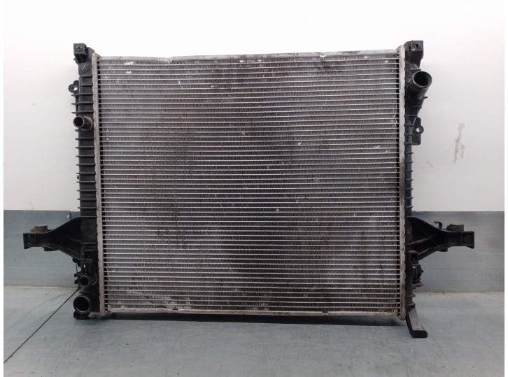 Recambio de radiador agua para iveco daily ka 2.3 diesel cat referencia OEM IAM 5801264635 8R4760000 