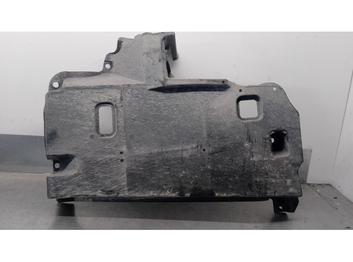 Recambio de cubrecarter para toyota c-hr referencia OEM IAM 57628F4010  