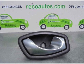 Recambio de maneta interior delantera derecha para renault scenic iii 1.6 16v referencia OEM IAM 826720001R  