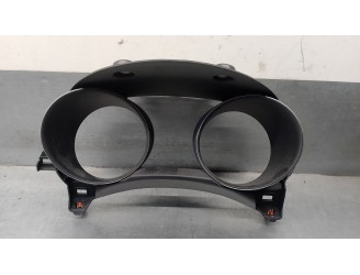 Recambio de embellecedor cuadro para toyota c-hr referencia OEM IAM 55410F4010 55411F4050 