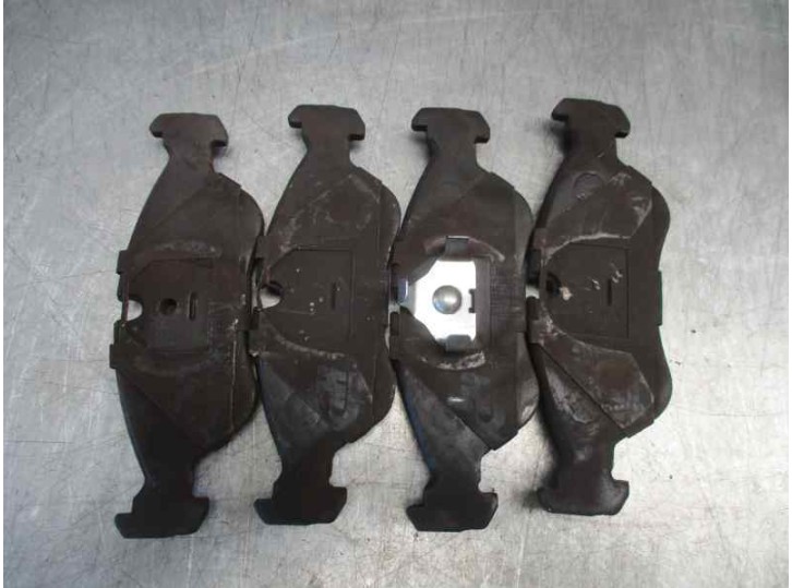 Recambio de pastillas de freno para opel astra f berlina 1.6 16v referencia OEM IAM 90510331 RH