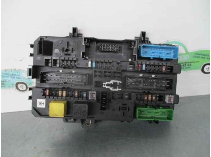Recambio de caja reles / fusibles para opel astra h berlina 1.7 16v cdti cat (z 17 dtl / lrb) referencia OEM IAM 13145039 