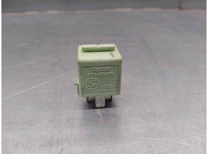 Recambio de rele para bmw x3 (e83) 2.0 turbodiesel cat referencia OEM IAM 61368373700  TYCO