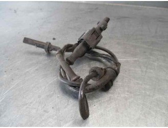 Recambio de sensor abs para renault trafic caja cerrada (ab 4.01) 2.0 dci diesel cat referencia OEM IAM 0265008042 BOSCH