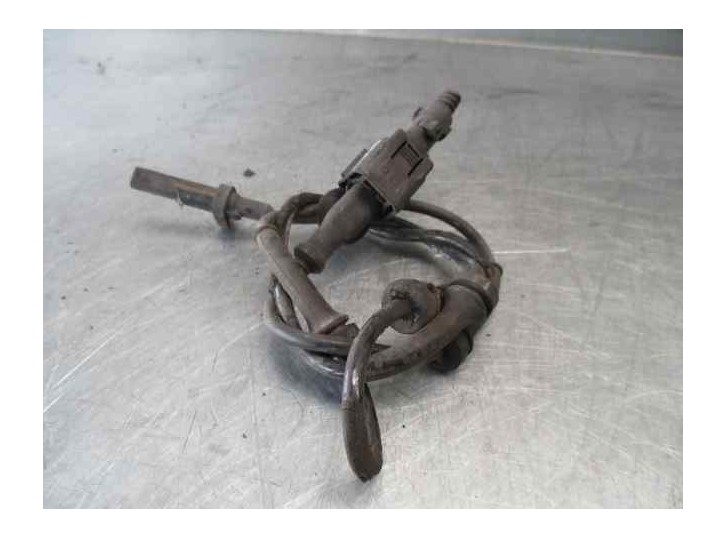 Recambio de sensor abs para renault trafic caja cerrada (ab 4.01) 2.0 dci diesel cat referencia OEM IAM 0265008042 BOSCH