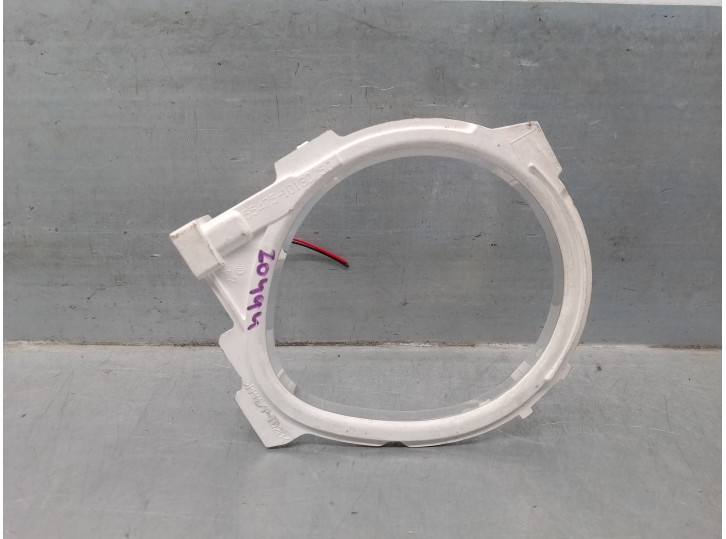 Recambio de moldura para toyota c-hr referencia OEM IAM 5547510130 554751050 