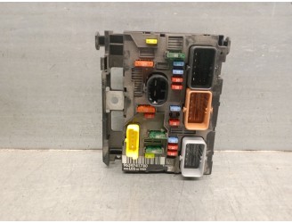 Recambio de caja reles / fusibles para citroën c3 1.4 referencia OEM IAM 9659741780 DELPHI