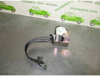 Recambio de cinturon seguridad trasero derecho para audi a3 (8p) 1.9 tdi referencia OEM IAM 8P0857805B 5 PUERTAS