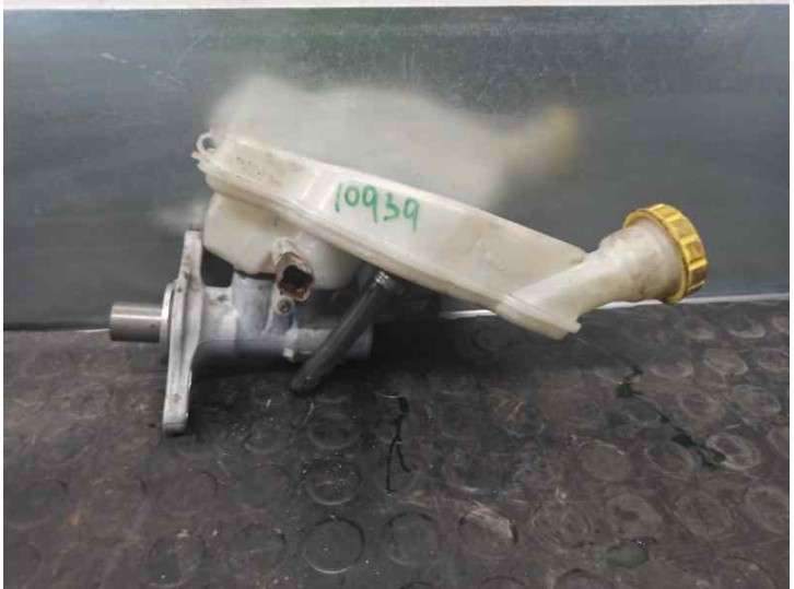 Recambio de bomba freno para peugeot 207 x-line referencia OEM IAM 4601R8 32067093K TRW