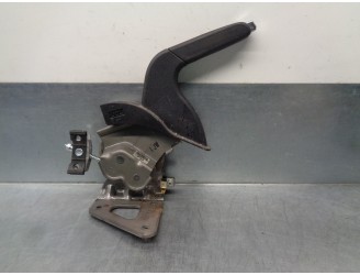 Recambio de palanca freno de mano para hyundai i30 (gd) 1.4 crdi cat referencia OEM IAM 59710A5500RY 