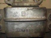 Recambio de soporte motor izquierdo para audi a3 (8p) 1.9 tdi referencia OEM IAM 1K0199555M 