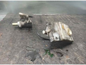 Replacement brake master cylinder for Ford Transit Connect (TC7) 1.8 TDCi CAT OEM IAM reference 2T142C217AB 