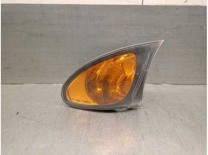 Recambio de piloto delantero izquierdo para bmw serie 3 berlina (e46) 320d referencia OEM IAM 7165847 63137165851 