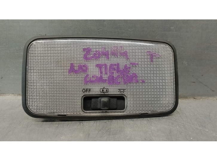 Recambio de luz interior para toyota c-hr referencia OEM IAM 8124002080  