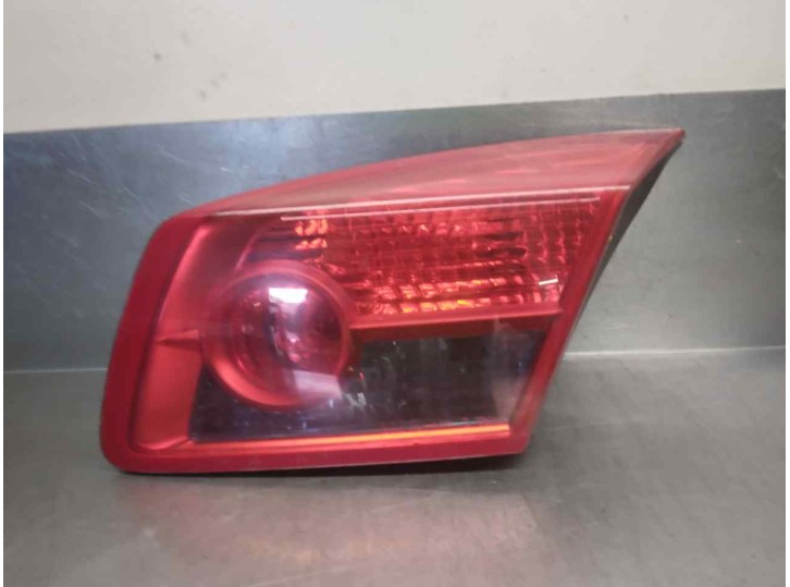 Recambio de piloto trasero derecho para renault vel satis (bj0) 3.0 dci diesel (p9x) referencia OEM IAM 8200014363 DE PORTON 5 P