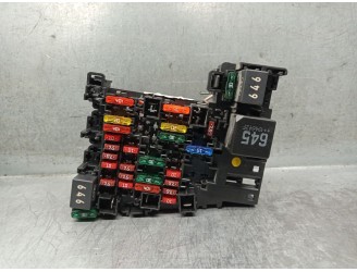 Recambio de caja reles / fusibles para skoda karoq (nu7, nd7) 1.6 tdi referencia OEM IAM 5Q0937615C  23112019