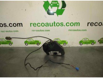 Recambio de cerradura puerta trasera derecha para mercedes-benz clase c (w203) berlina 2.0 compresor cat referencia OEM IAM 2037