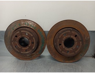 Recambio de disco freno trasero para ford focus lim. 1.0 ecoboost cat referencia OEM IAM 1704765  