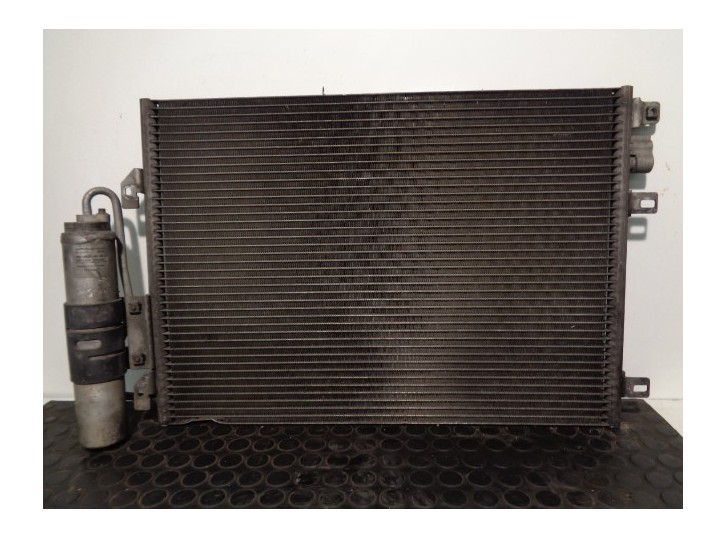 Recambio de condensador / radiador aire acondicionado para dacia logan ambiance referencia OEM IAM 8200090213C 876293FB VALEO