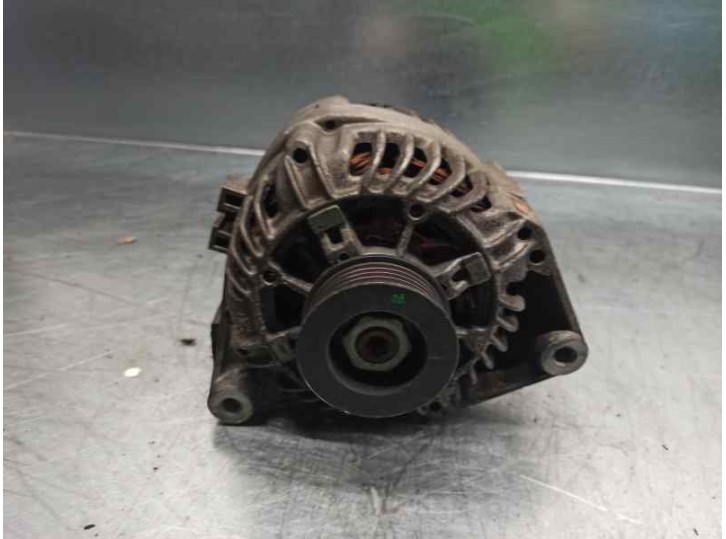 Recambio de alternador para bmw serie 3 berlina (e36) 318tds referencia OEM IAM 2541770A VALEO