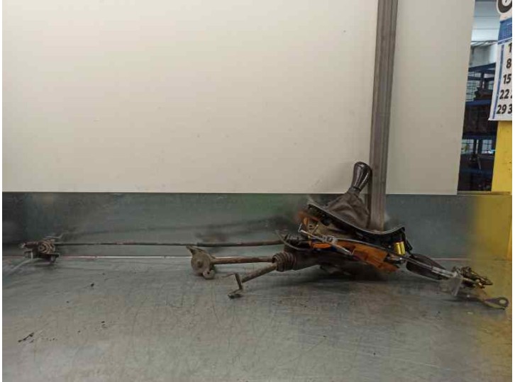 Recambio de palanca cambio para subaru legacy familiar/outback b13 (bp) 2.5i outback referencia OEM IAM 35022AG050  