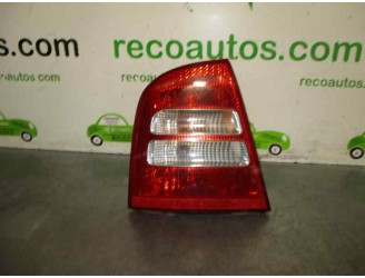 Recambio de piloto trasero izquierdo para skoda octavia berlina (1u2) 1.9 tdi referencia OEM IAM 1U6945095  