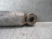 Replacement right rear shock absorber for Jeep Cherokee (XJ) 2.5 turbodiesel OEM IAM reference 34418 KYB