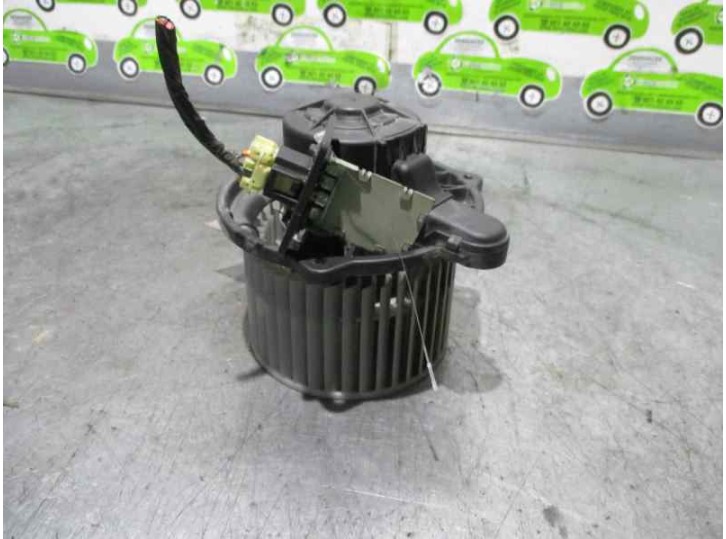 Recambio de motor calefaccion para kia cee´d 1.6 crdi cat referencia OEM IAM F00S33F023  