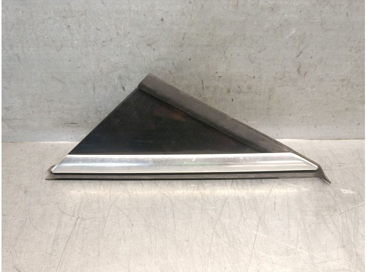 Recambio de molduras delanteras para peugeot 3008 i monospace (0u_) 2.0 hdi hybrid4 (0urhca) referencia OEM IAM 96842433XY  