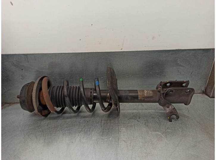 Replacement front left shock absorber for Dacia Lodgy 1.6 SCe CAT OEM IAM reference 543023390R 824902006281 SACHS