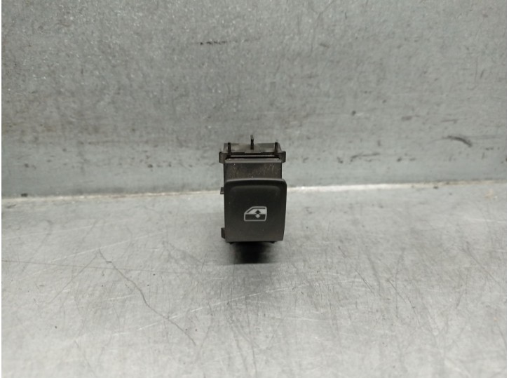 Recambio de mando elevalunas trasero derecho para skoda karoq (nu7, nd7) 1.6 tdi referencia OEM IAM 5G0959855K  