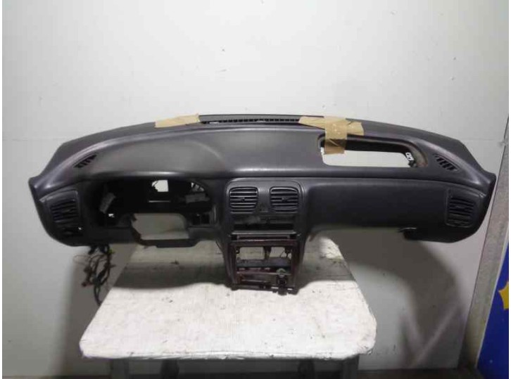 Recambio de salpicadero para subaru legacy berl./familiar b11 (bd/bg) 2.5 cat referencia OEM IAM 66312AC020MU NEGRO 