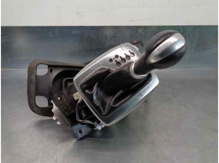 Recambio de palanca cambio para infiniti fx 5.0 v8 cat referencia OEM IAM 349011CA0A 